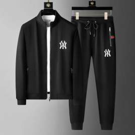 Picture of Gucci Sweater Suits _SKUGucciM-4XL25c391240016